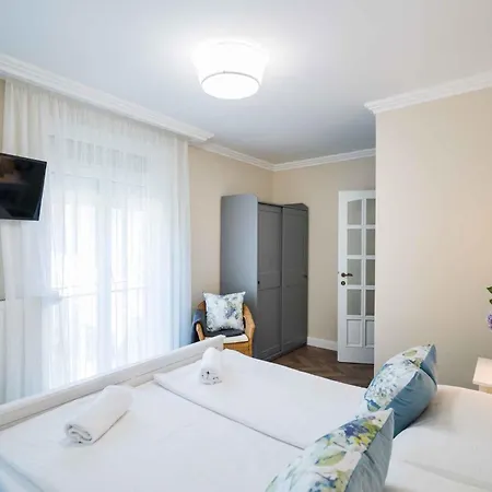 In - Balaton 19735 Apartment