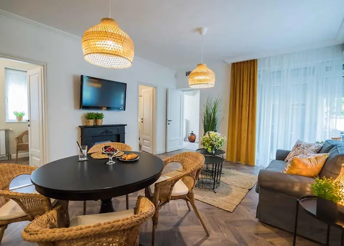 In - Balaton 19735 아파트 *