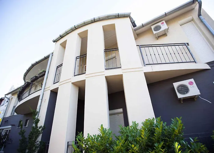 In - Balaton 19735 아파트 *