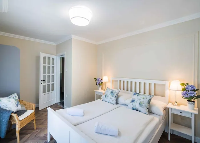 In - Balaton 19735 *