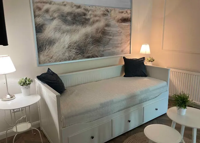 아파트 In - Balaton 19735